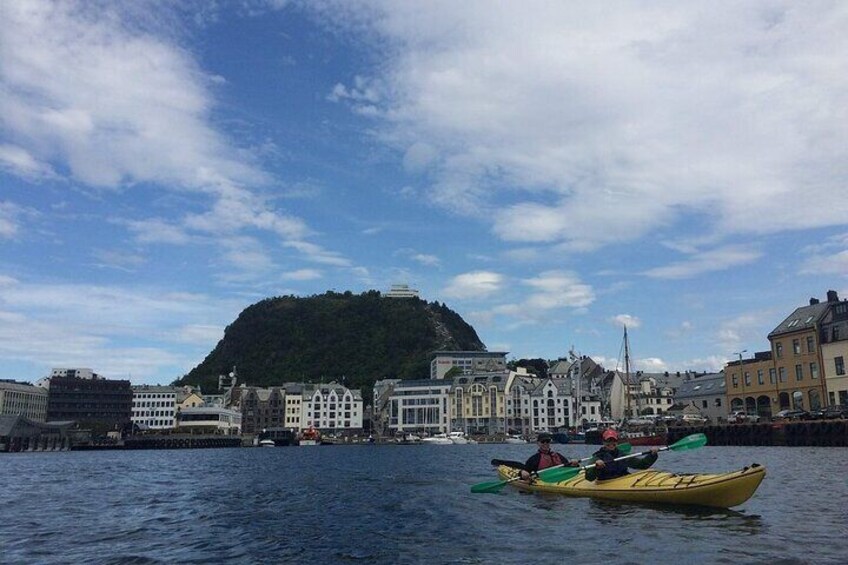 Sea Kayaking In Ålesund