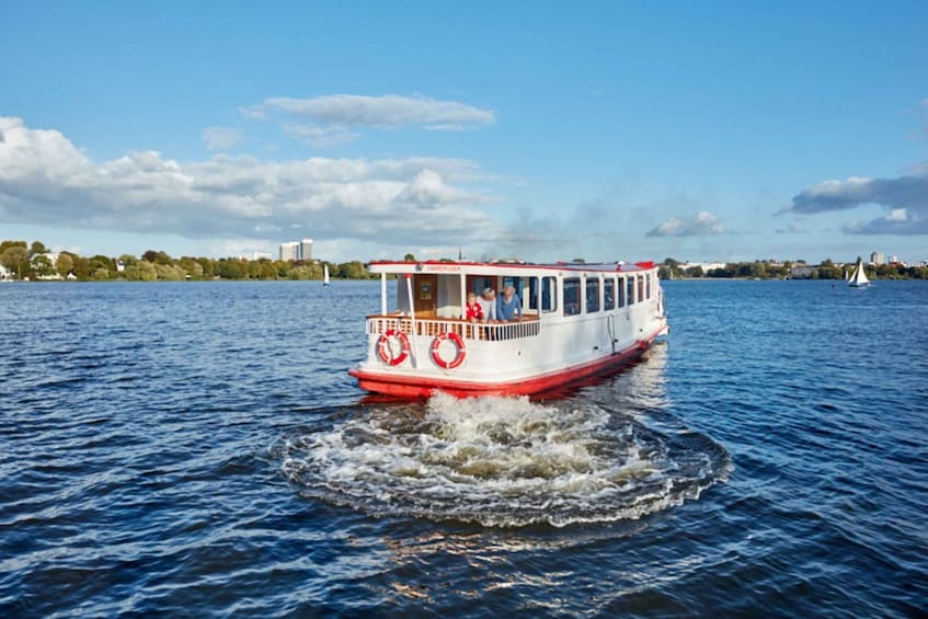 Picture 4 for Activity Hamburg: City Cruise on Alster Lake
