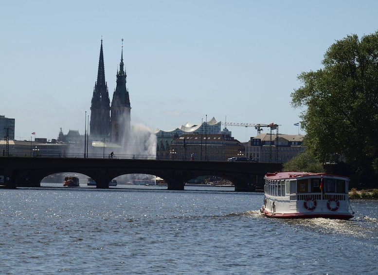 Picture 2 for Activity Hamburg: City Cruise on Alster Lake