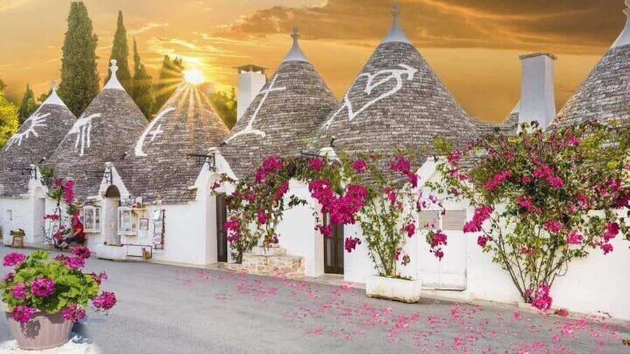 Full Day Tour by Car and Walking among the Apulian Beauties