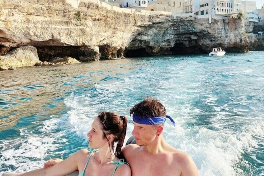Private tour in Polignano to discover the caves with aperitif