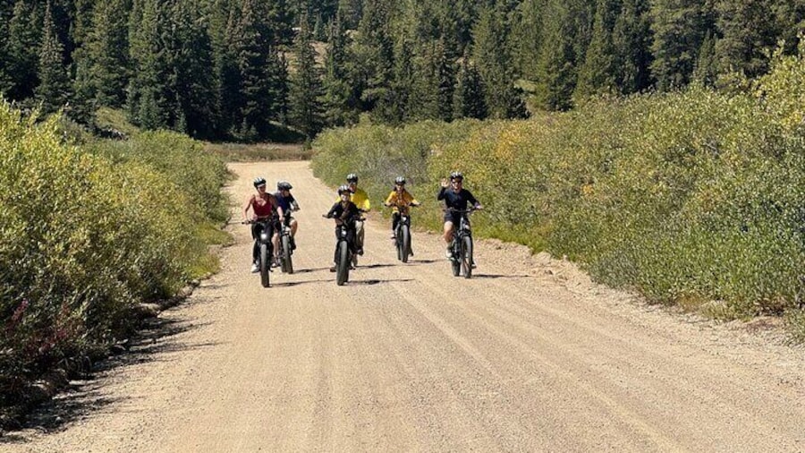 3-Hour E-Bike Tour of Trail of the Silver Kings