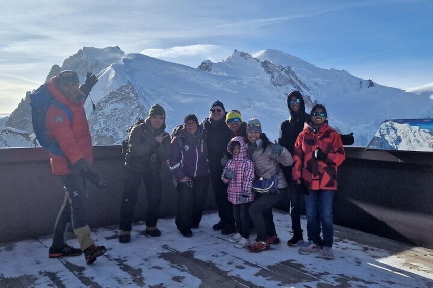 Sunny family in chamonix