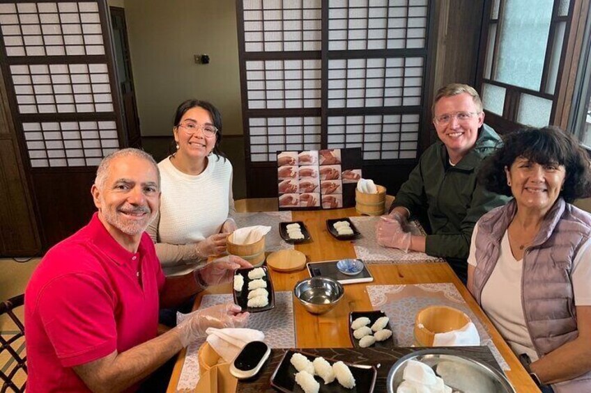 Fujisan Sushi Making Lesson