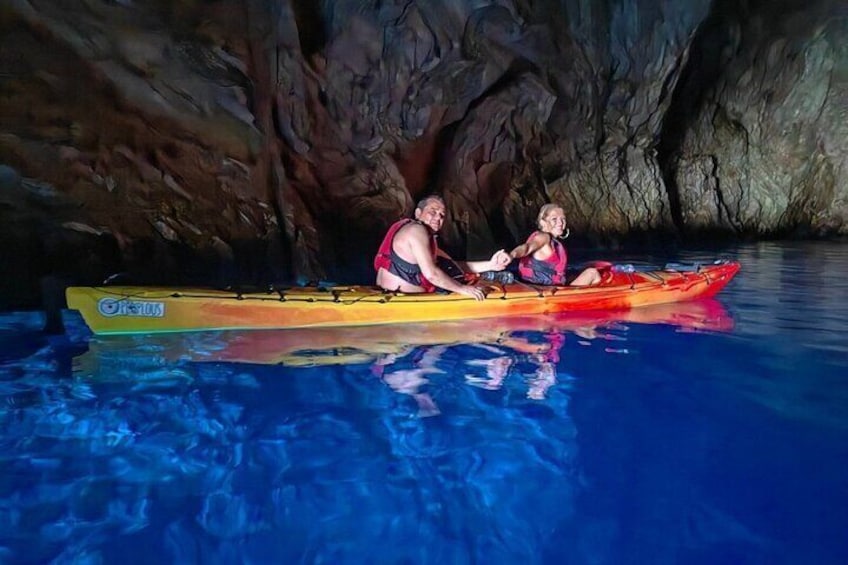 Hidden Blue Caves with Lunch - Half Day Kayaking Trip in Lefkada 