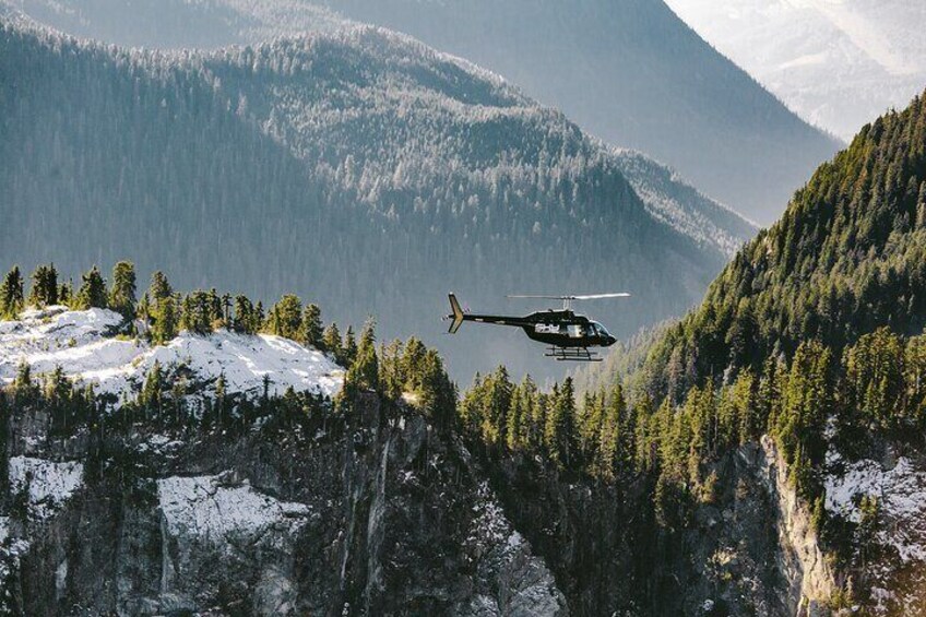 Private Helicopter BC Backcountry Tour with Hotel Pick-up