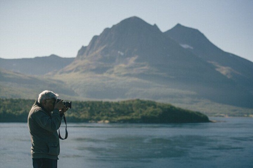 Tromsø & Sommarøy - Private coastal tour with a local