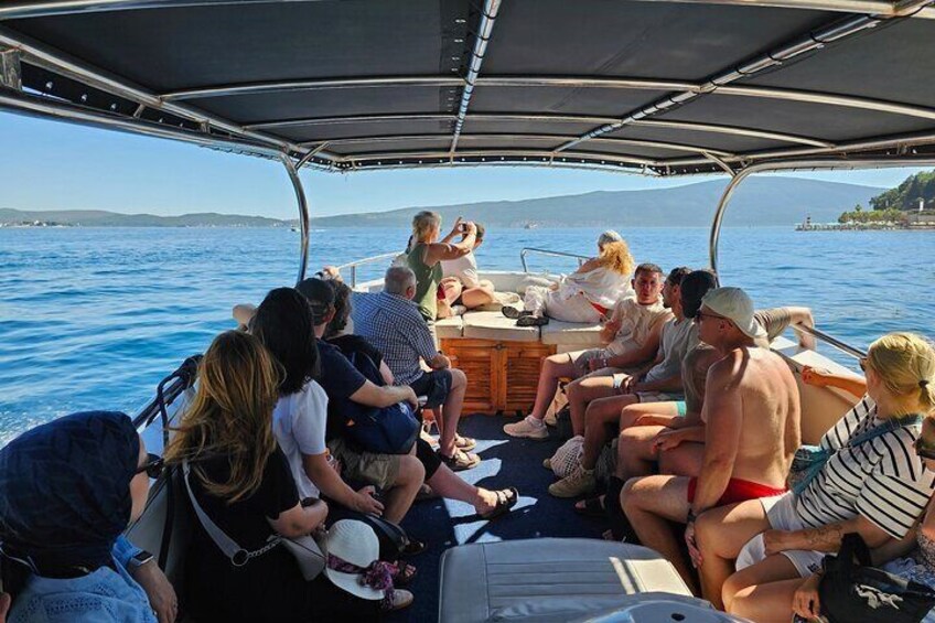 Ticket Tour: Blue Cave, Mamula Island, Submarine Tunnel, Lady of the Rocks (3h)
