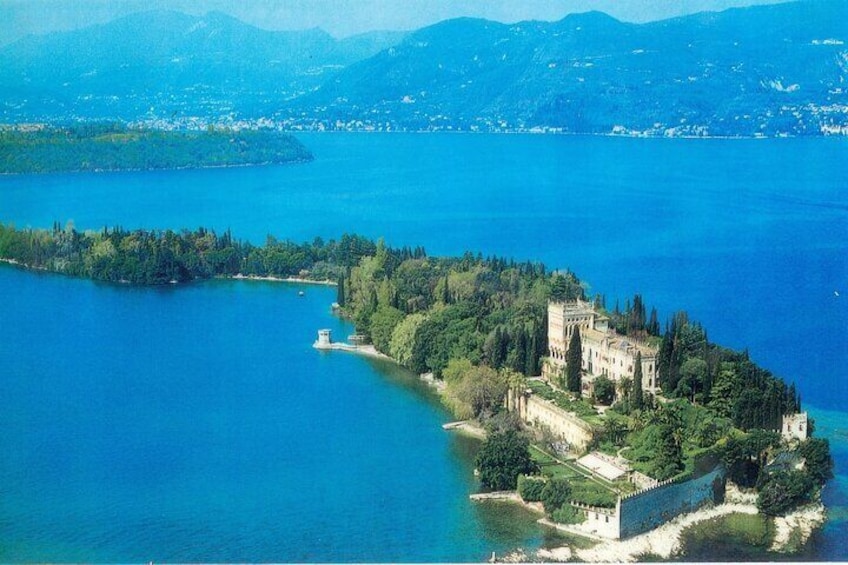 Boat Tour of Isola del Garda