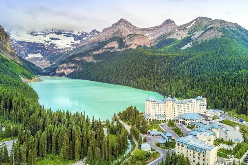 From Calgary: explore Banff, Lake Louise Moraine Lake Day Tour