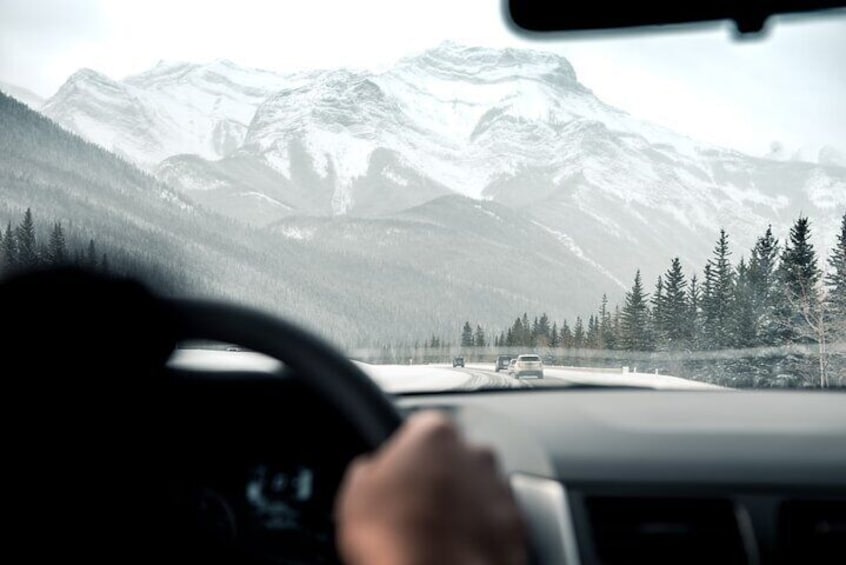 Banff National Park Adventure from Calgary /Small group 