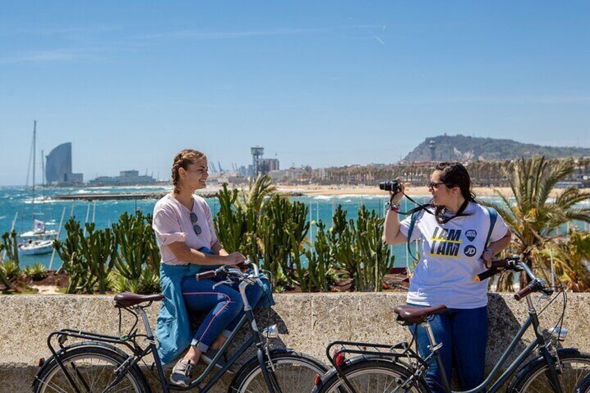 Barcelona Off The Beaten Track 4h Bike Tour