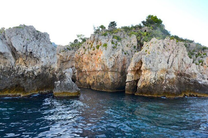 Taormina and Isola Bella Boat Tour: with Snorkeling and Aperitif