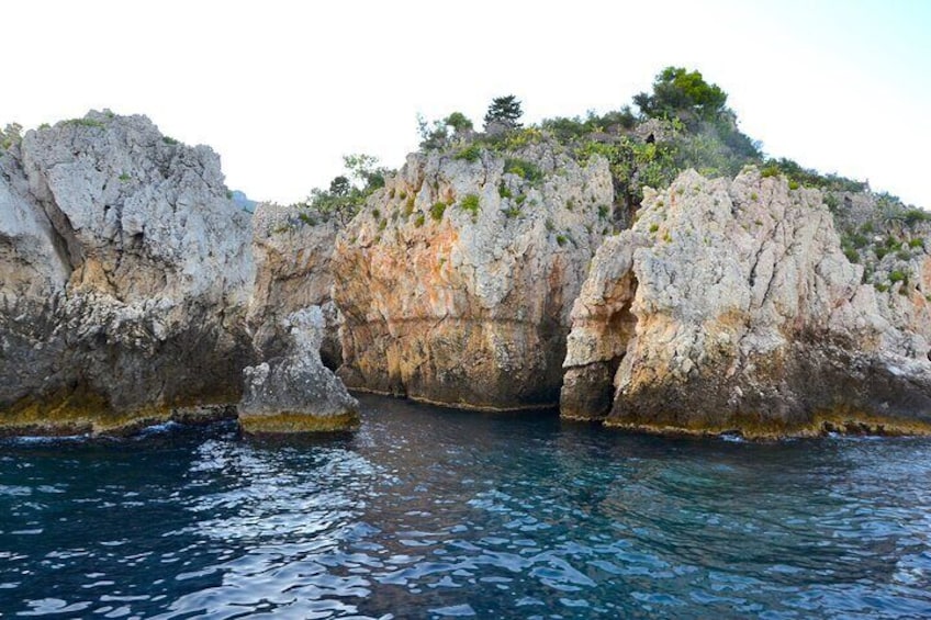 Taormina and Isola Bella Boat Tour: with Snorkeling and Aperitif