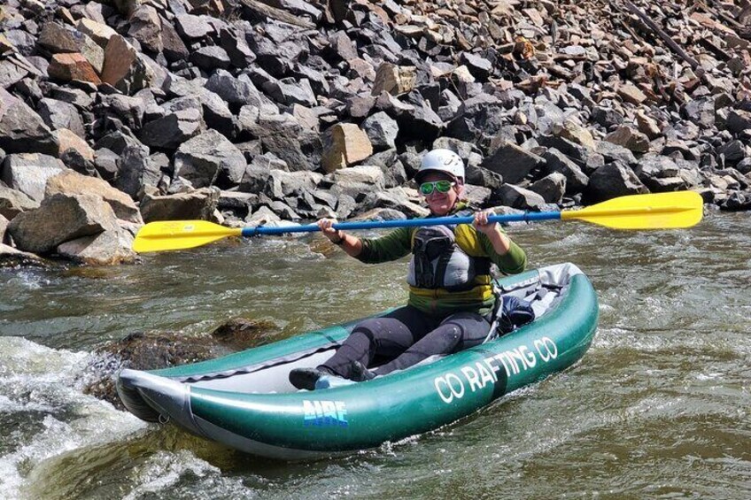 Lesson on how to hold the paddle