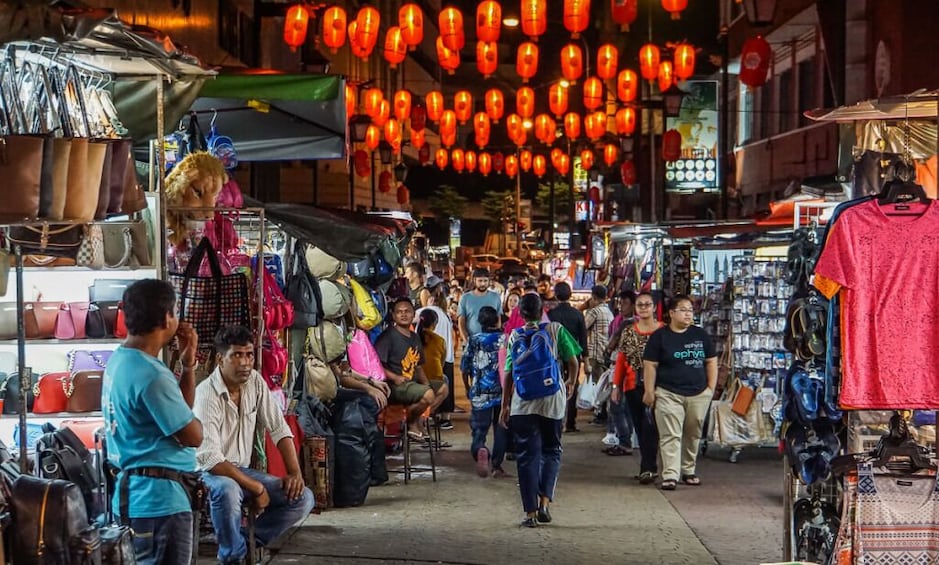 Evening Tour Kuala Lumpur with Masjid Jamek & Night Markets