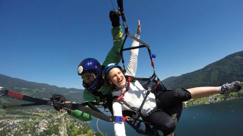 Villach/Ossiachersee: vuelo en tándem «de acción» en parapente