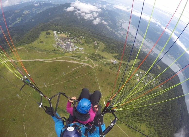 Picture 6 for Activity Villach/Ossiachersee: Paragliding "Action" Tandemflug