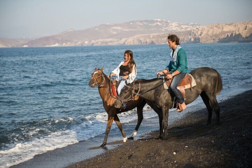 2-Hour Private and Guided Horse Riding at Santorini with Pick Up