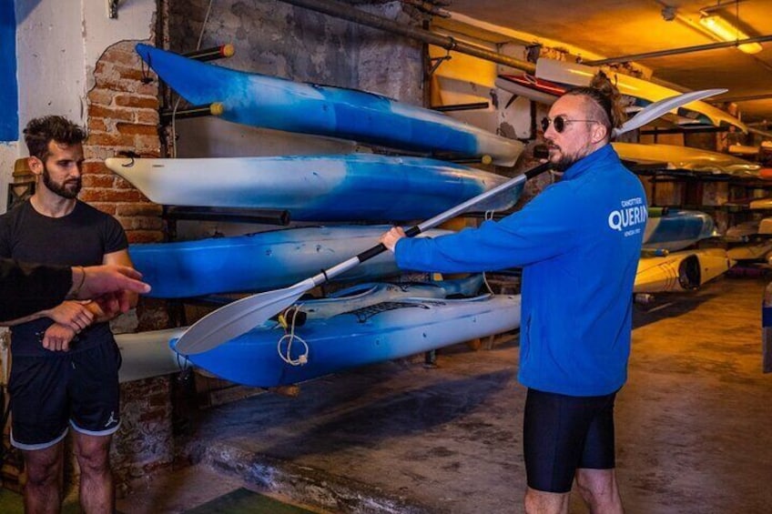 Sunset Kayak Class in Venice: advanced training in the city 