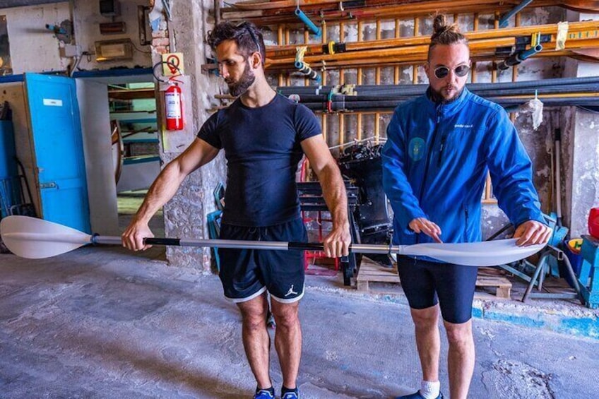 Sunset Kayak Class in Venice: advanced training in the city