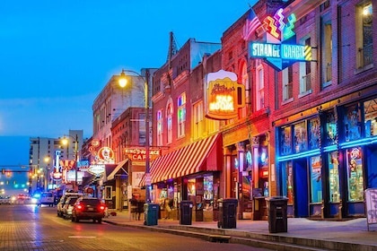 Private Guided Walking Tour in Memphis