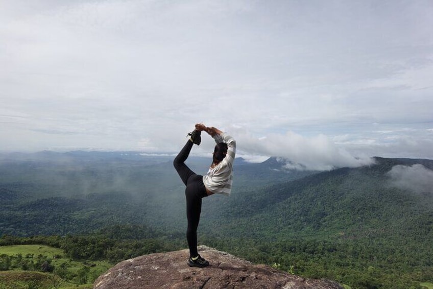 From summit point can see 360-degree landscapes. 