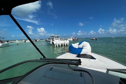 Salty Keys Snorkel and Sandbar Activity