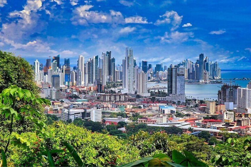 3-Hour Private Custom Tour with a Local Guide in Panama City