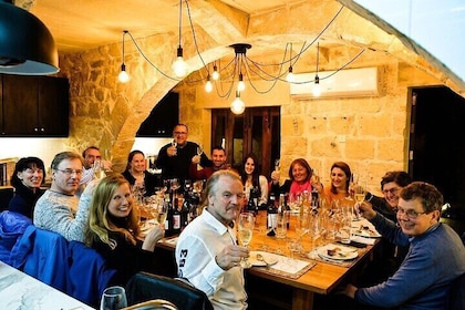 Wine Tasting & Open Kitchen Dinner in 17 Mons Vella