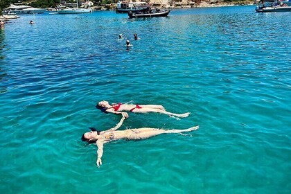 Private Tour from Split: Blue Lagoon & 3 Islands + Wine Included