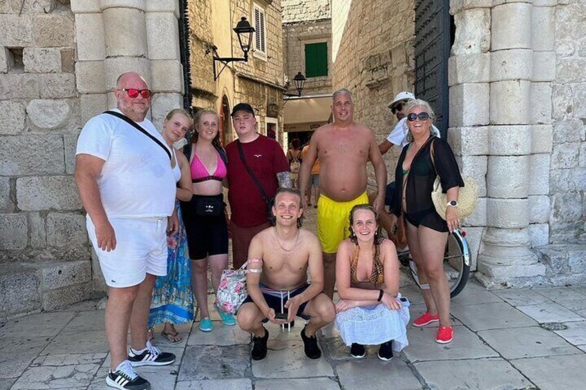 Blue Lagoon Tour from Split with Bottled Water and Wine Included