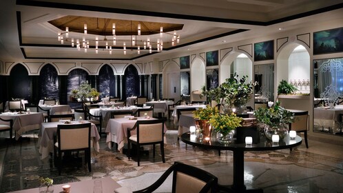 Luxury 3-Course Dinner in Enigma at the Palazzo Versace