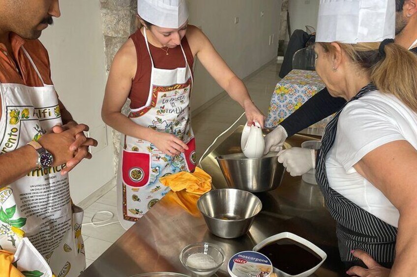 Private Cooking Class in Sorrento & garden visit. 