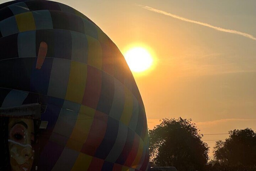 Fly in a Balloon Over Teotihuacan with Private Transportation