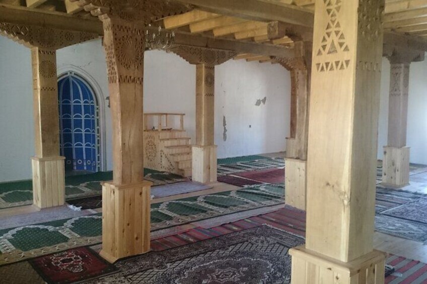 Khinalug Mosque