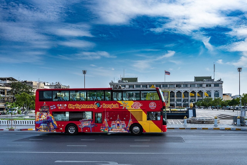 Bangkok Hop-On Hop-Off Bus Tour 
