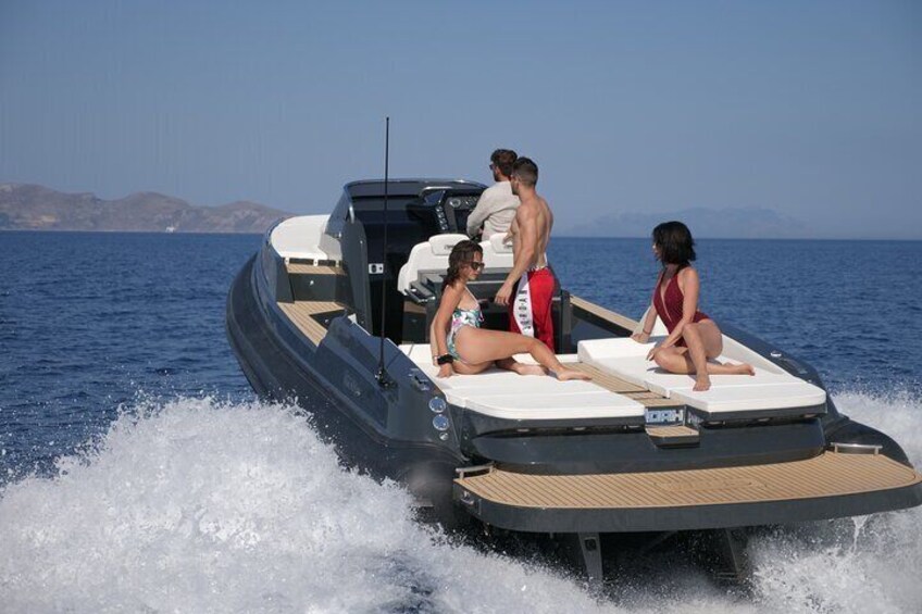 Private tour of the Egadi Islands by dinghy