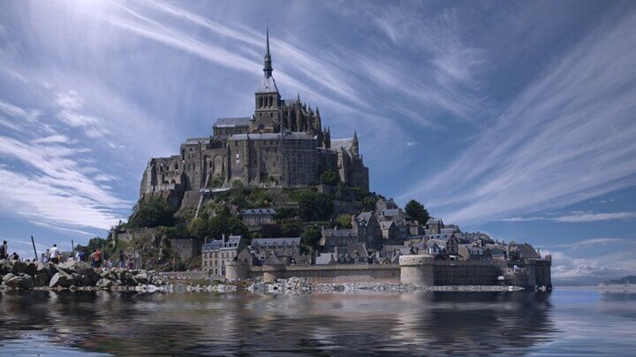 Mont Saint Michel Full Day Tour from Bayeux