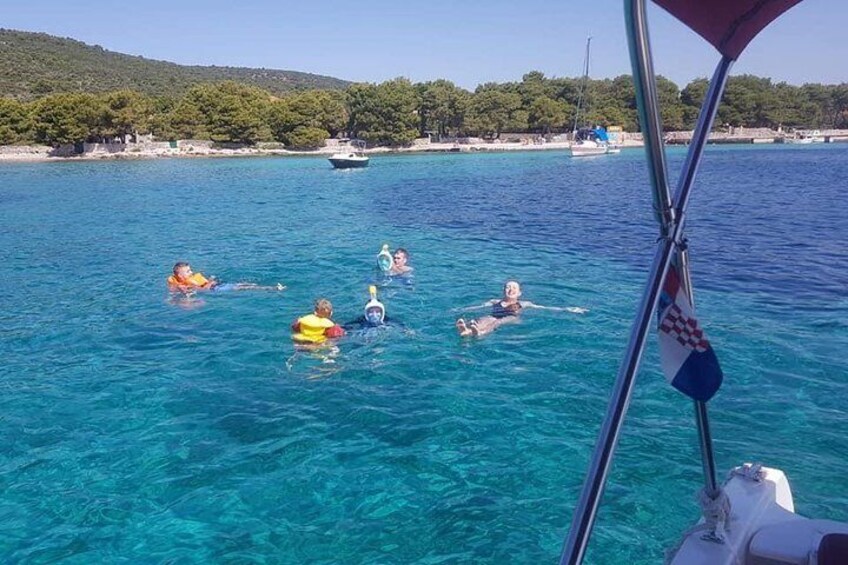 "Blue Lagoon" Half day Chill out tour from Trogir