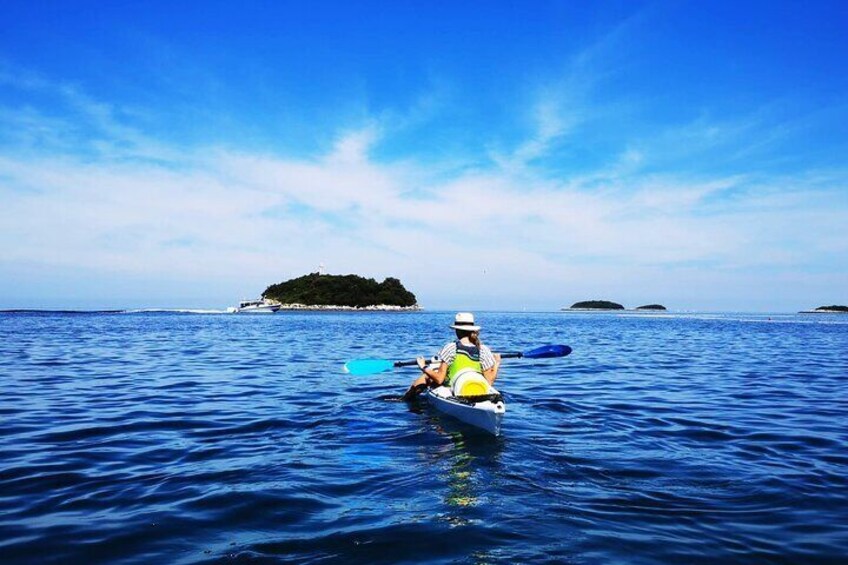 Half-Day Kayak Tour in Vrsar Archipelago