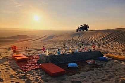 Paracas and Huacachina Sunset Picnic Tour
