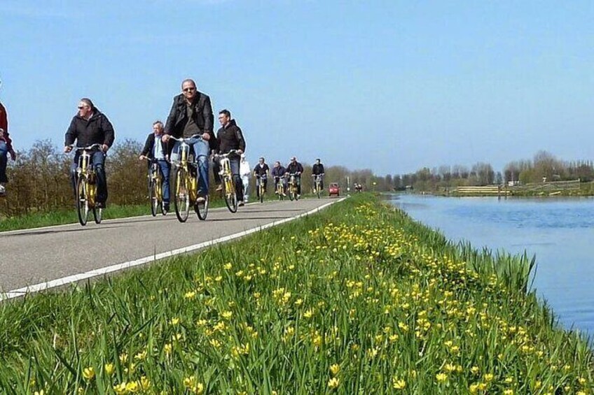 Amsterdam Countryside and Villages Bike Tour