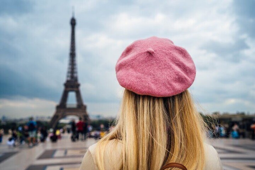 Paris: Eiffel Tower Photo Shoot