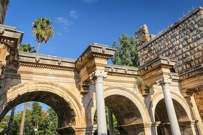 Antalya Deluxe City Tour Lunch + Cable Car from Side