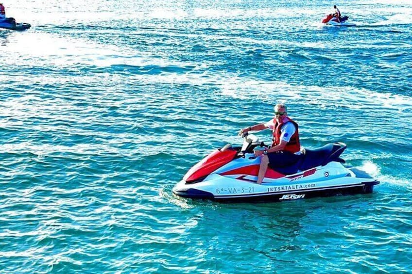 Jetski in Valencia for 30 minutes for 1 or 2 people