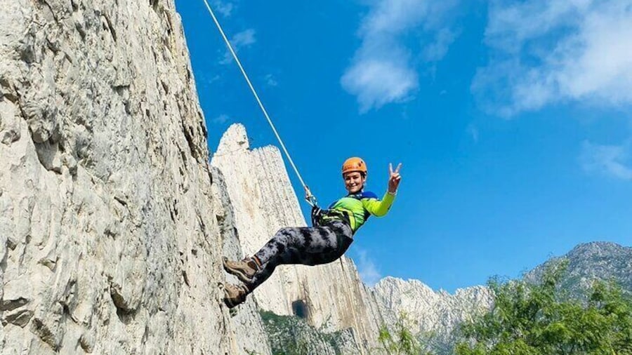 Do not miss our Rappel Practice