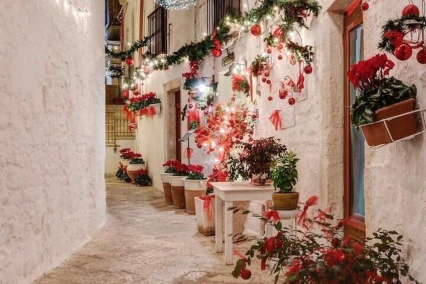 CHRISTMAS EDITION LOCOROTONDO AND ALBEROBELLO Christmas Markets