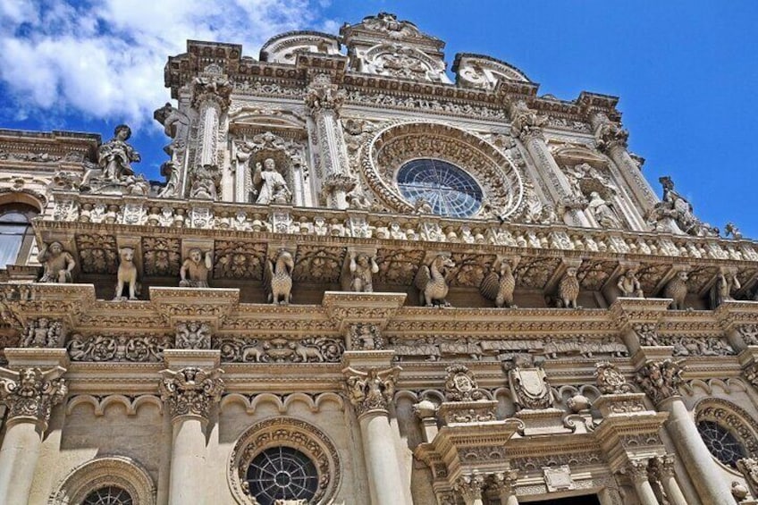 Lecce e Ostuni tour intera giornata (non tour guidato) 