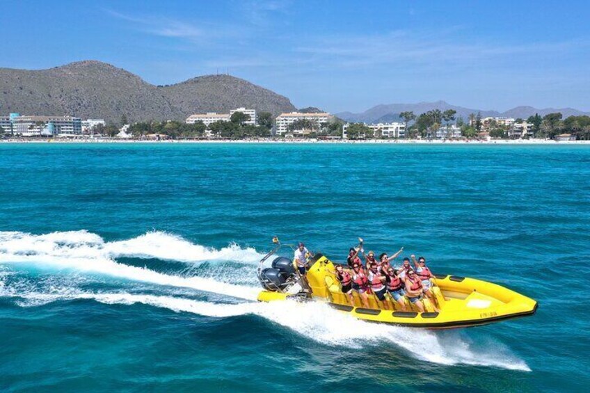 1 Hour of Adrenaline and Speedboat adventure in Alcúdia